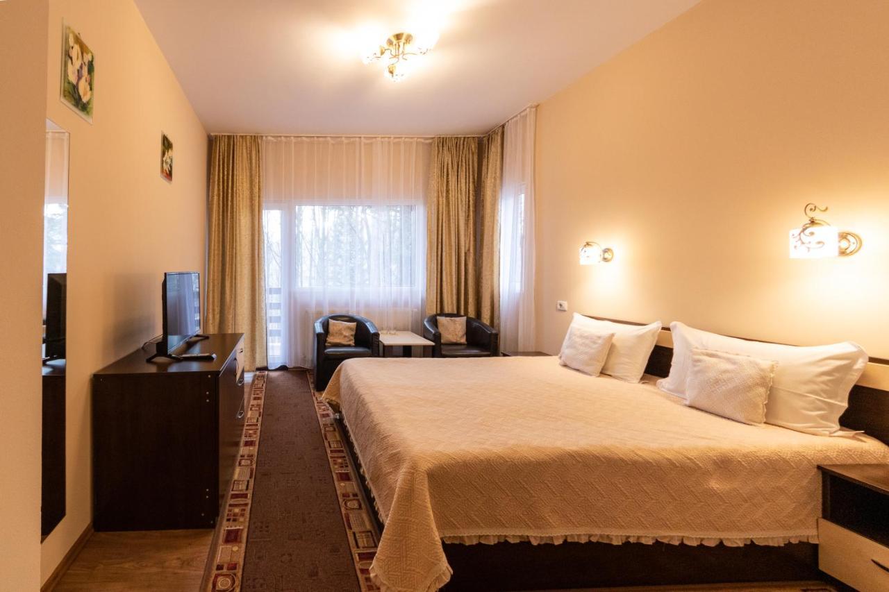 Pension Master Sinaia Exterior photo